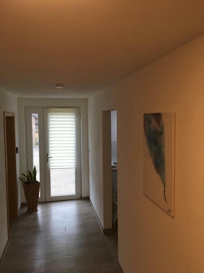 Gasthaus Kaiserhof, Zimmer & Appartament Butjadingen Bagian luar foto
